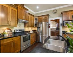 14683 61 Avenue, Surrey, BC V3S3W5 Photo 10