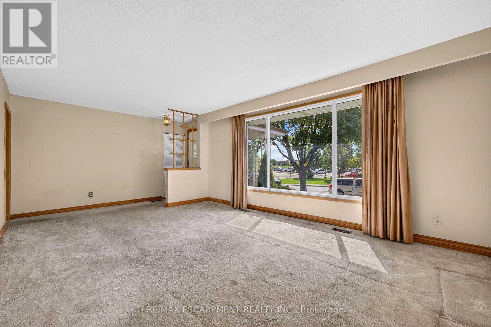 50 BERKO AVENUE - 4