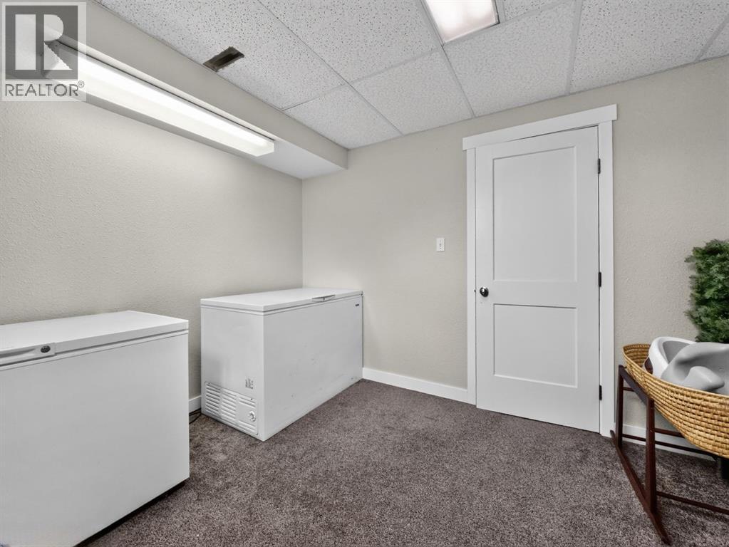 10105 104 Street - Image 25
