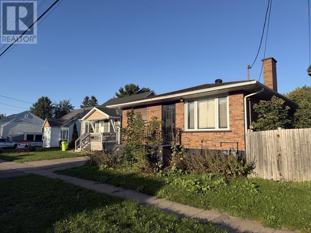 344 First AVE, Sault Ste. Marie — photo 4