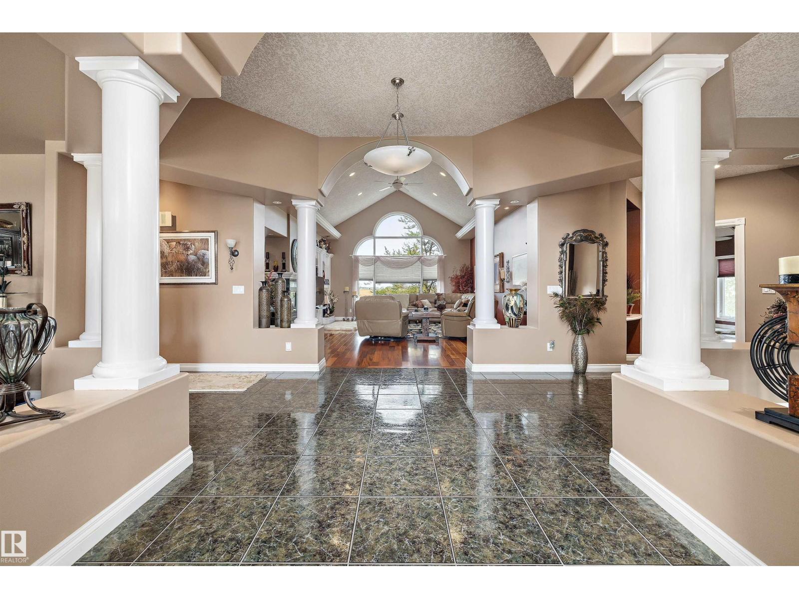 9610 167 ST SW - 15