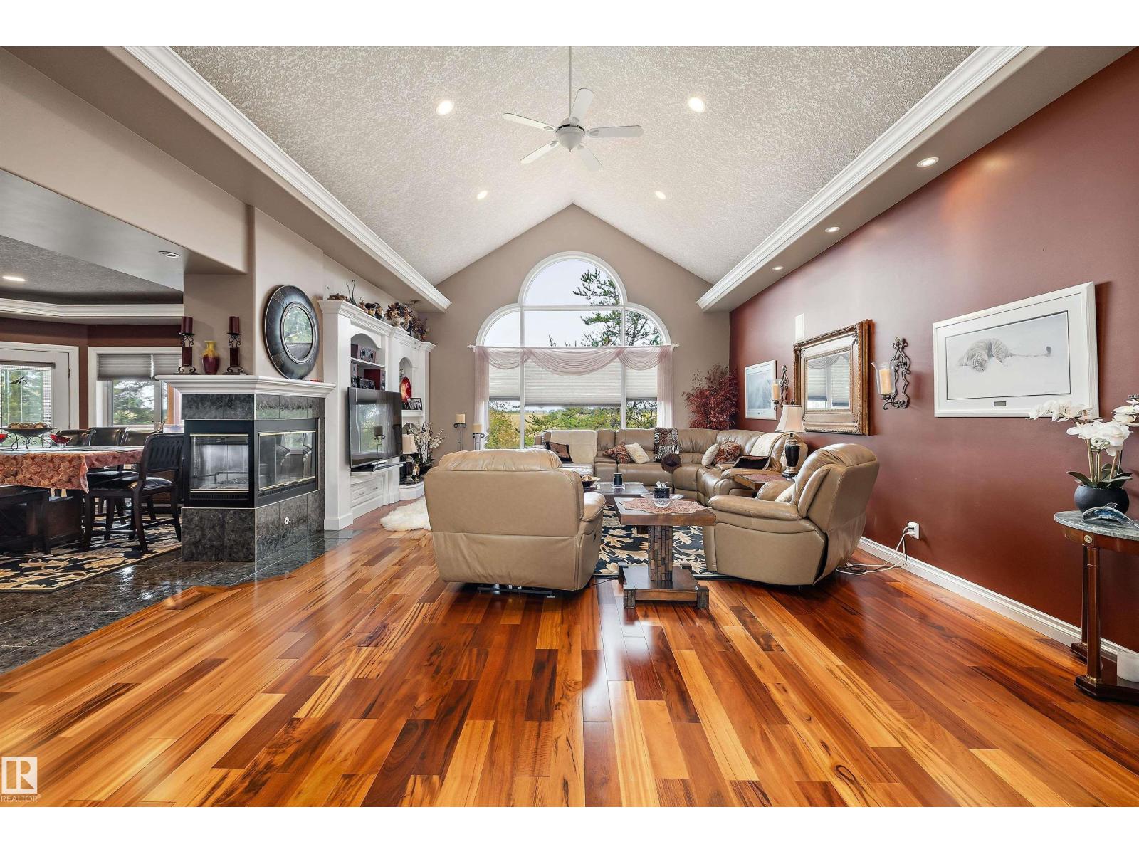 9610 167 ST SW - 17