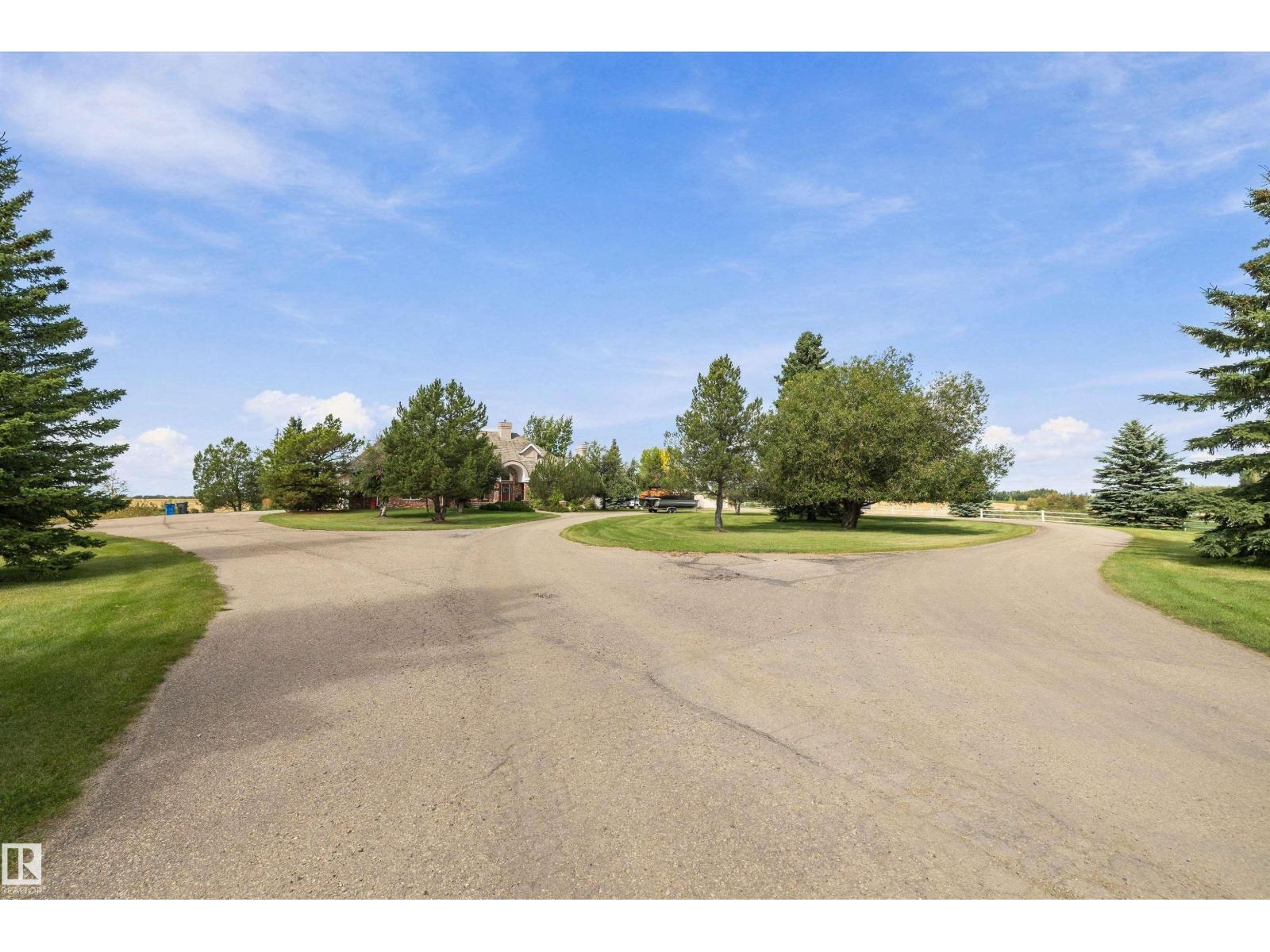 9610 167 ST SW - 7