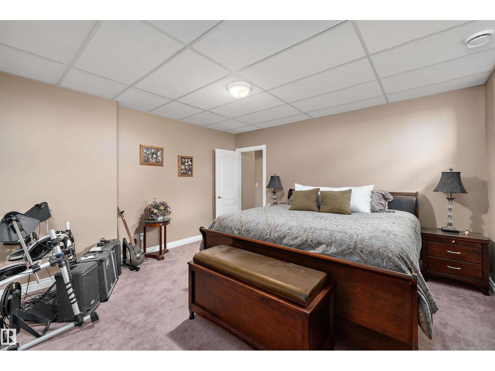 9610 167 ST SW - 48