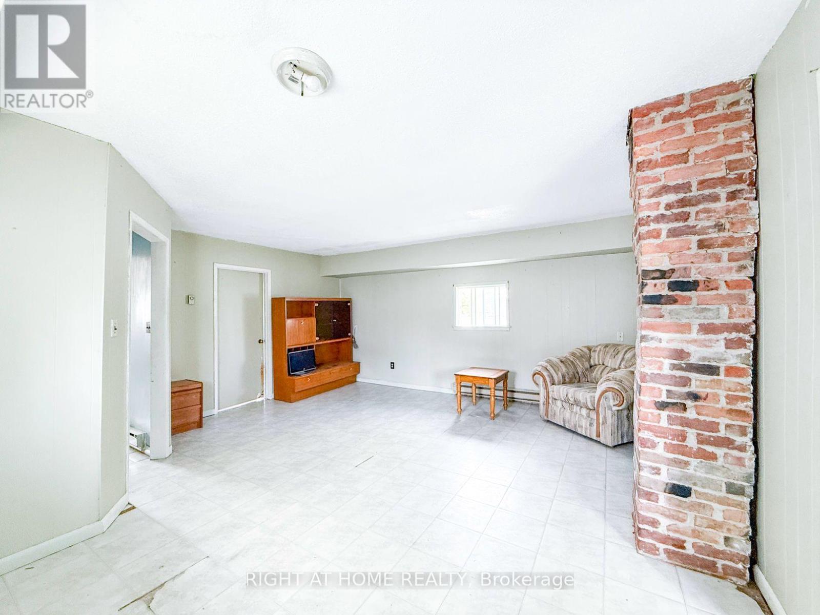 3024 BRIGDEN ROAD, St. Clair — photo 7