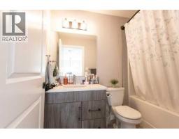 110 Prairie Gold Street, Taber, AB T1G0G3 Photo 17