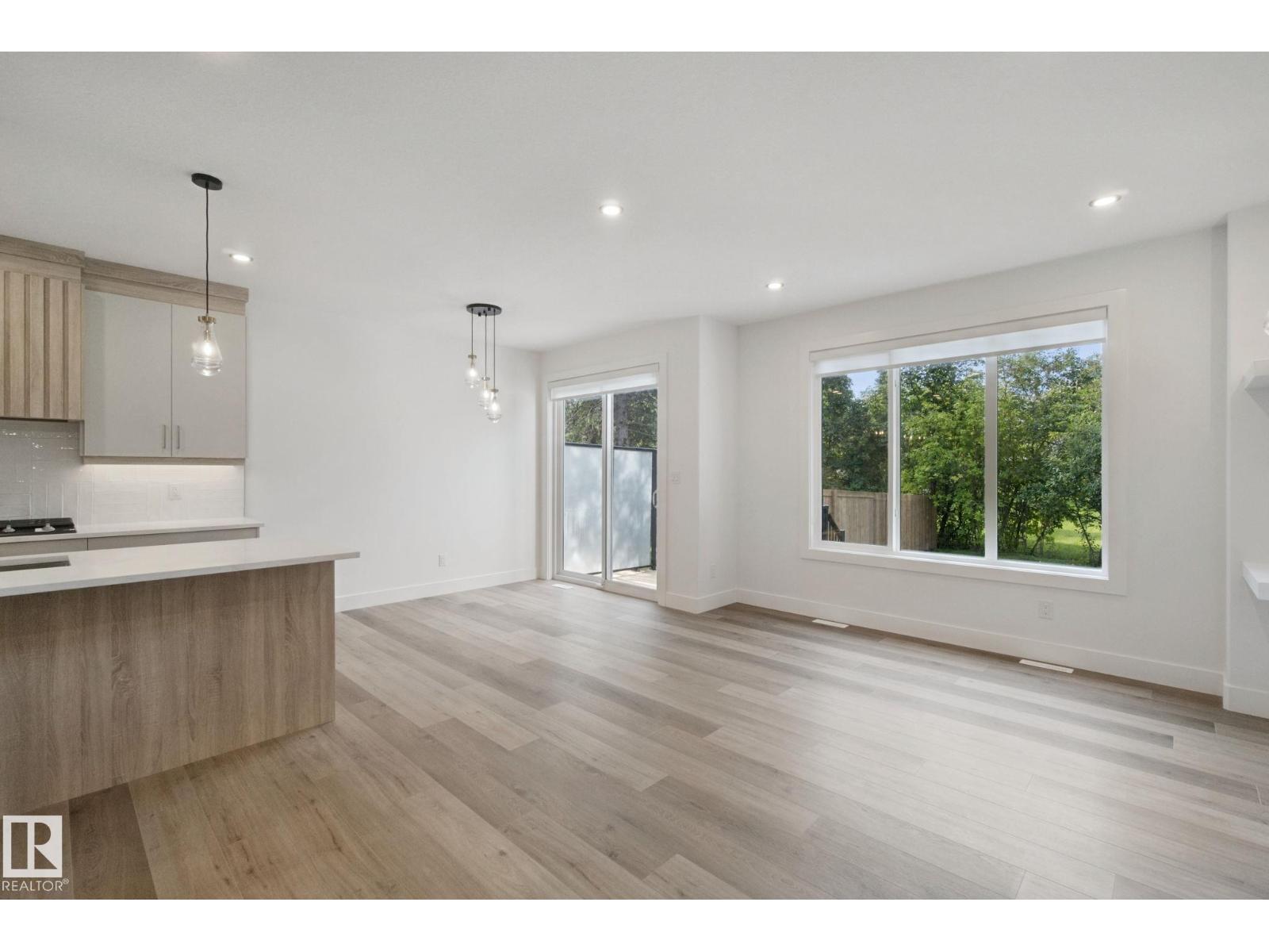 10619 60A Av NW, Pleasantview (Edmonton) — photo 19 of 30