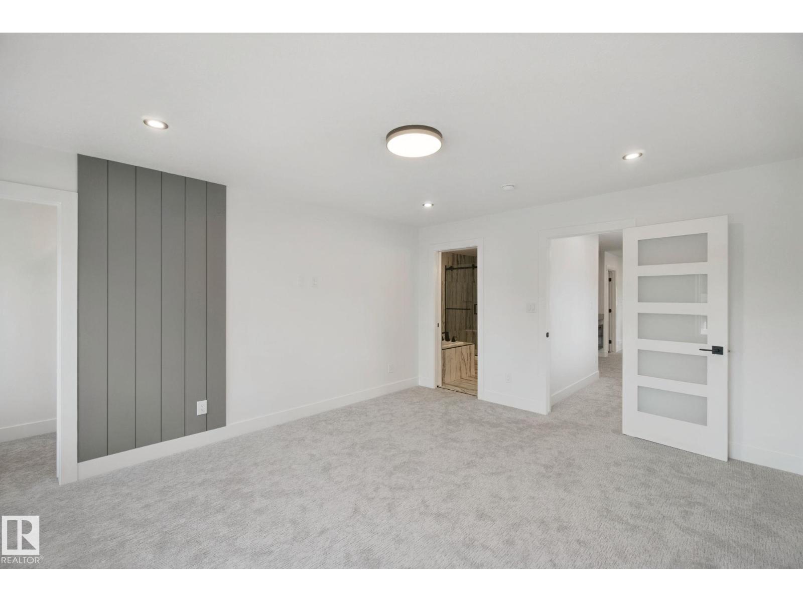 10619 60A AV NW - 34
