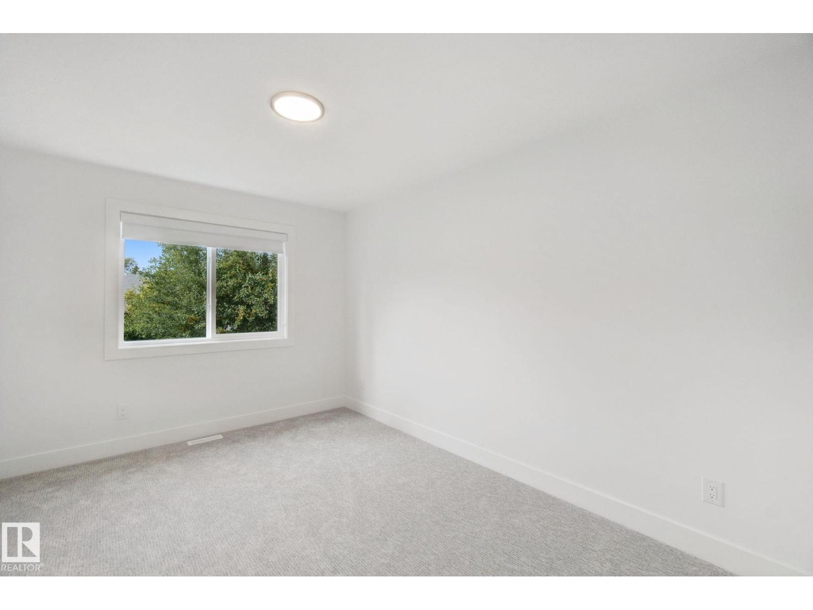 10619 60A AV NW - 46