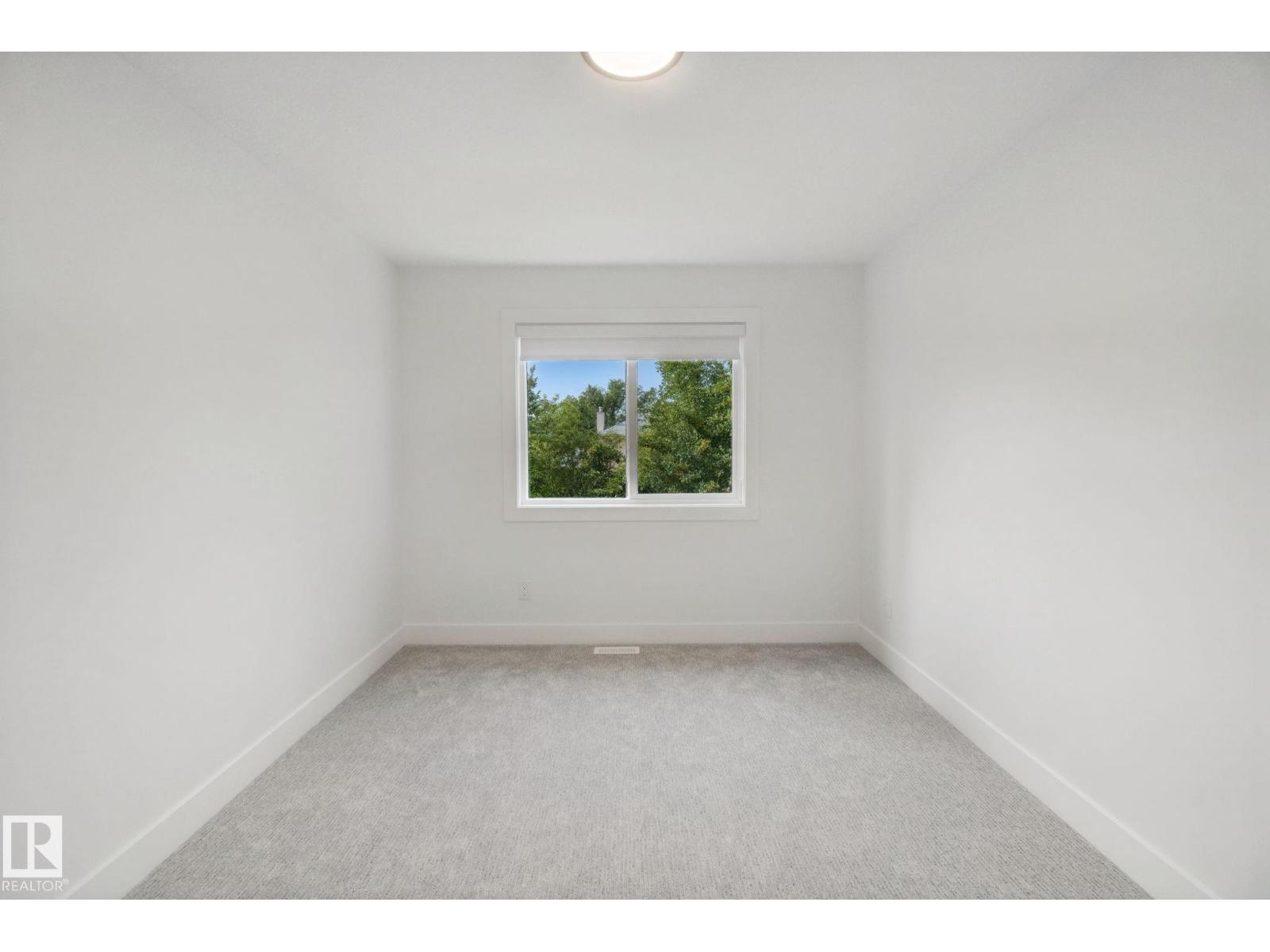10619 60A AV NW - 47