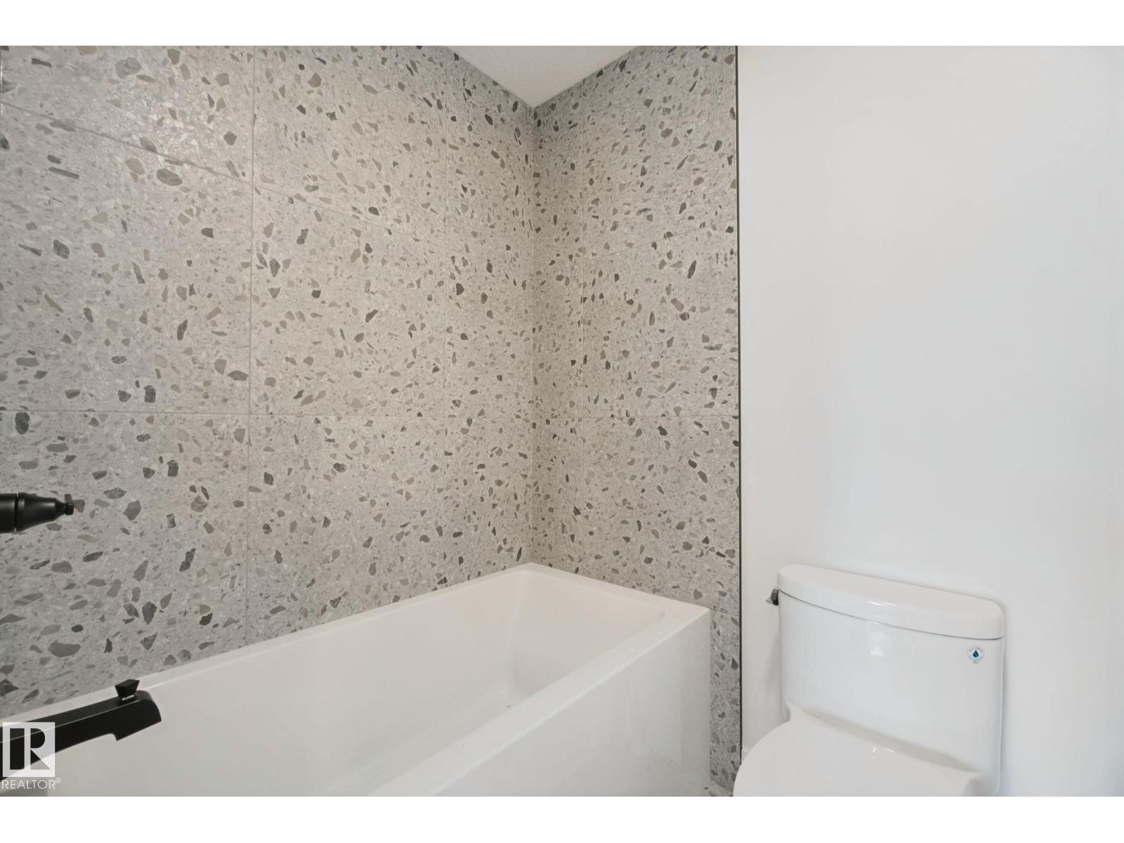 10619 60A AV NW - Image 45