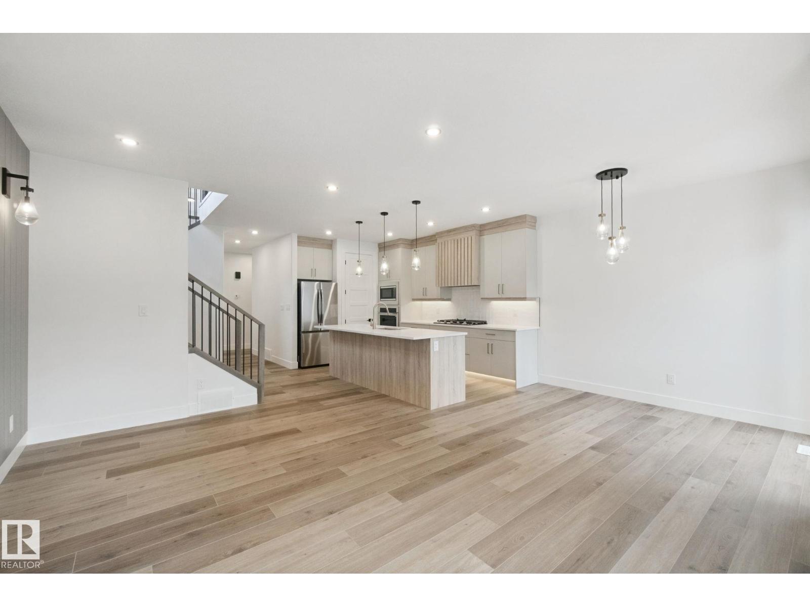 10619 60A Av NW, Pleasantview (Edmonton) — photo 20 of 30