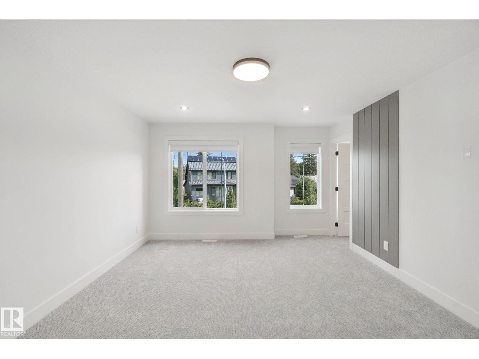 10619 60A AV NW - 32