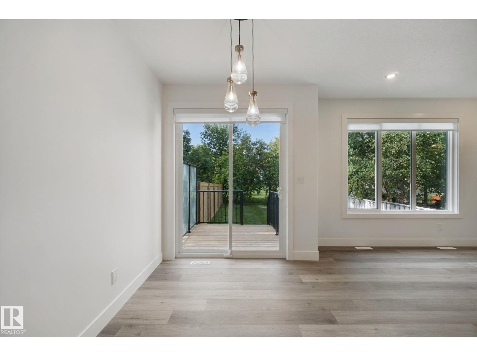 10619 60A Av NW, Pleasantview (Edmonton) — photo 14 of 30