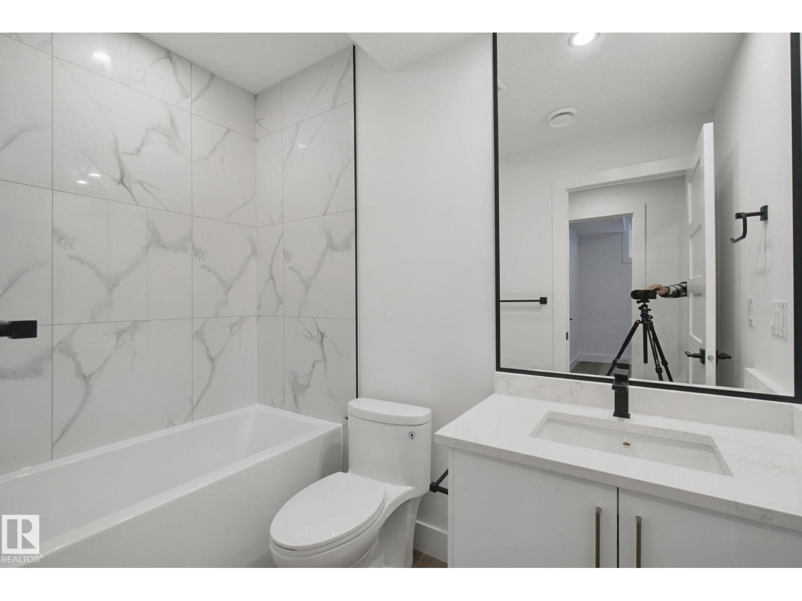 10619 60A AV NW - 59