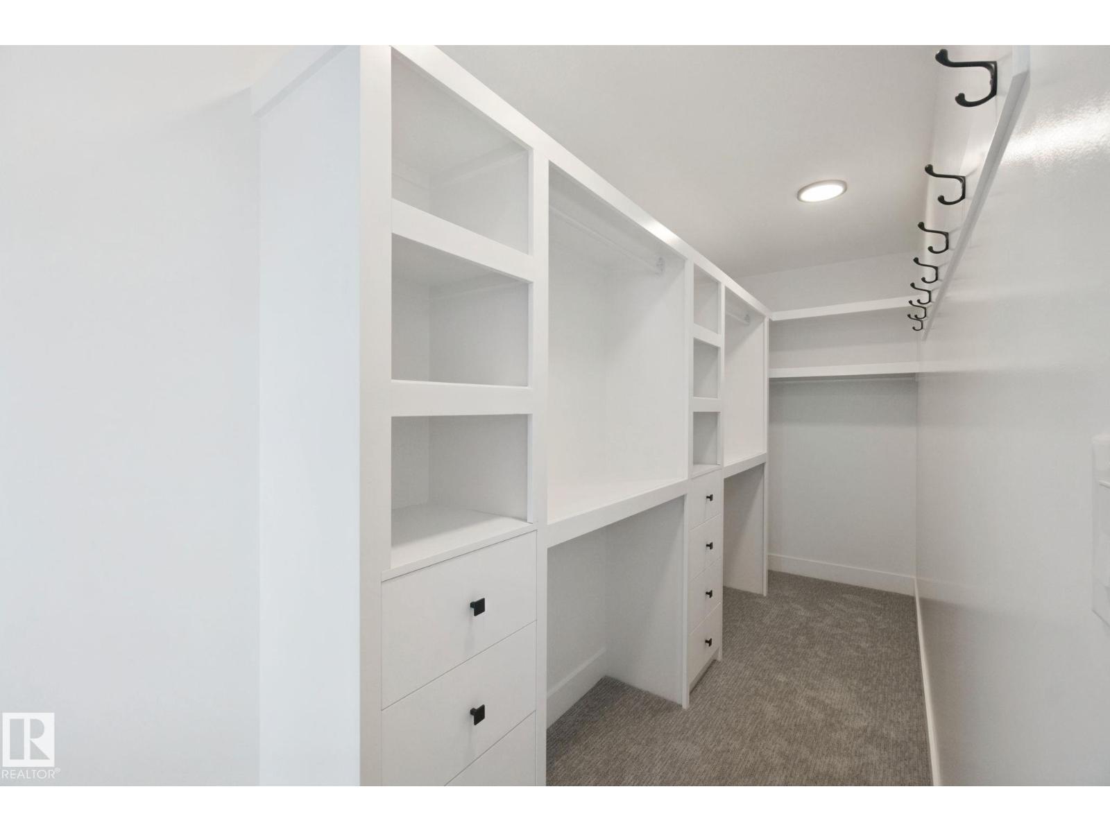 10619 60A AV NW - Image 35