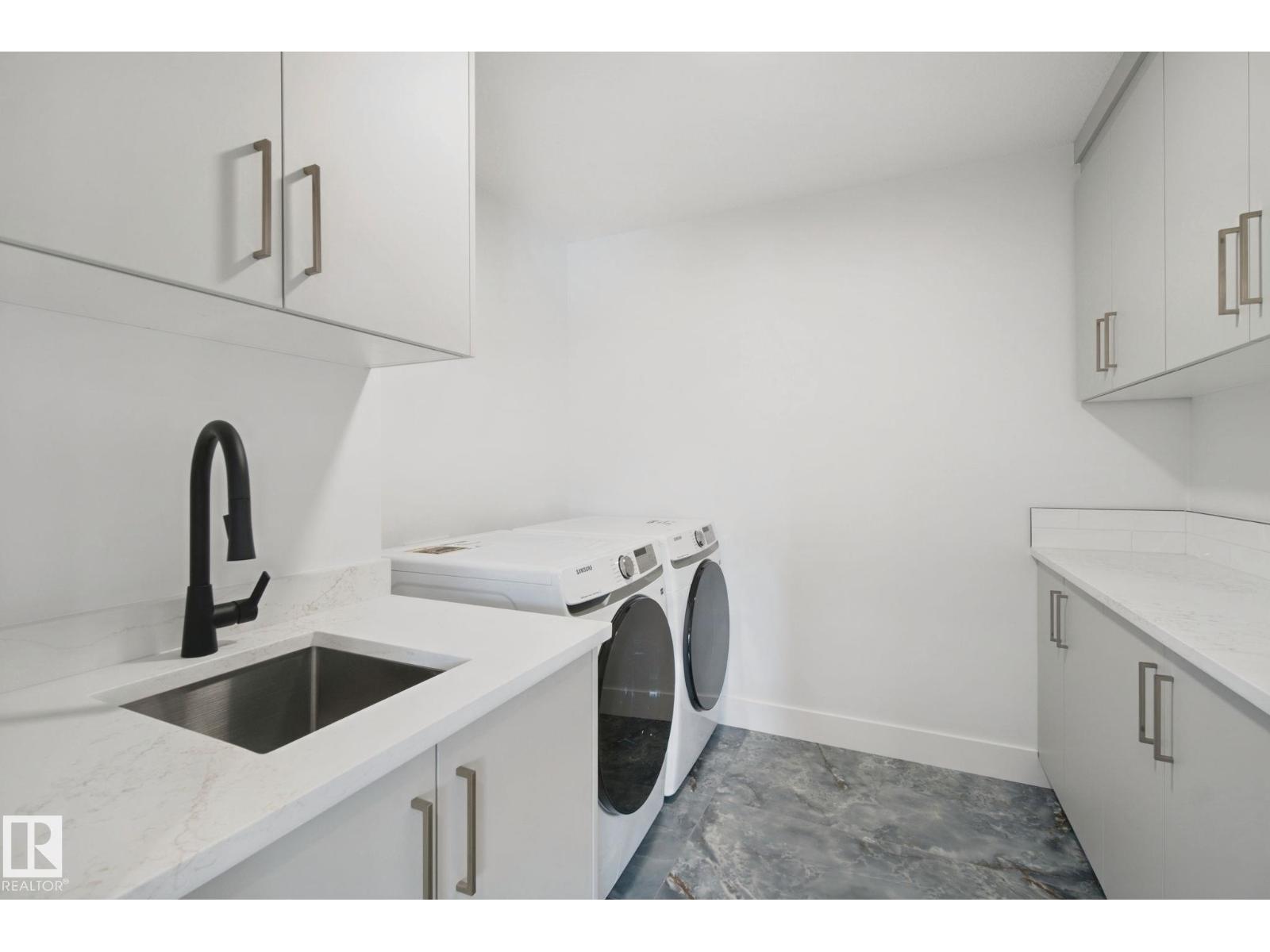 10619 60A AV NW - Image 39