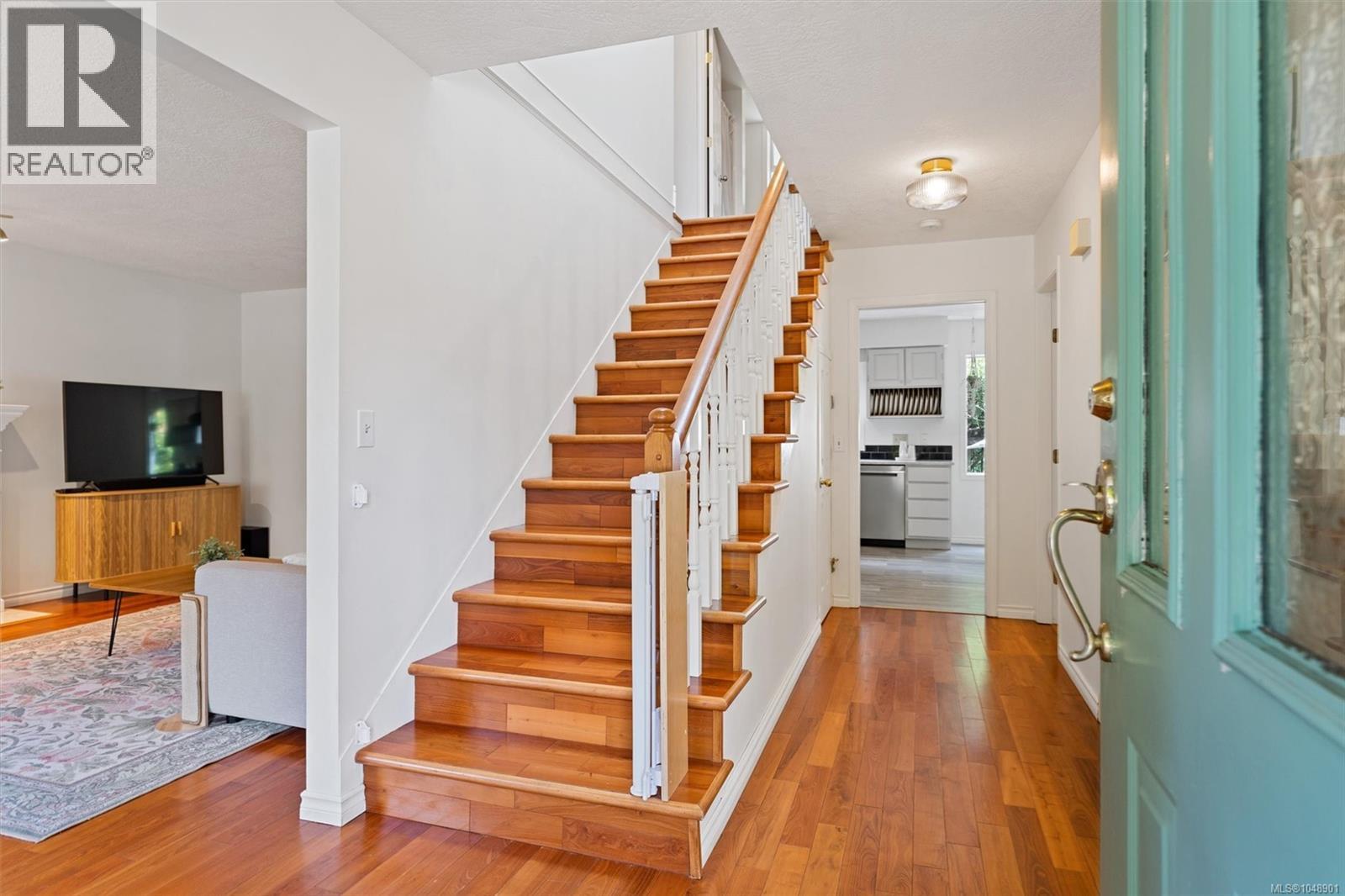 6938 Wallace Dr - Image 8