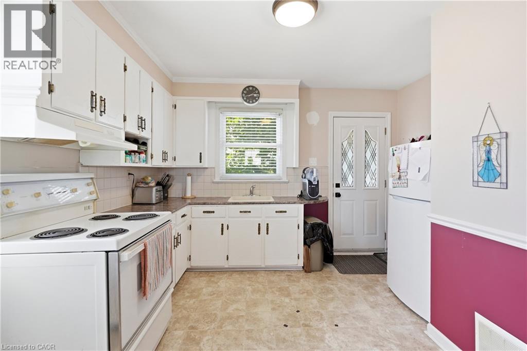 44 GREEN MEADOW Road - 8