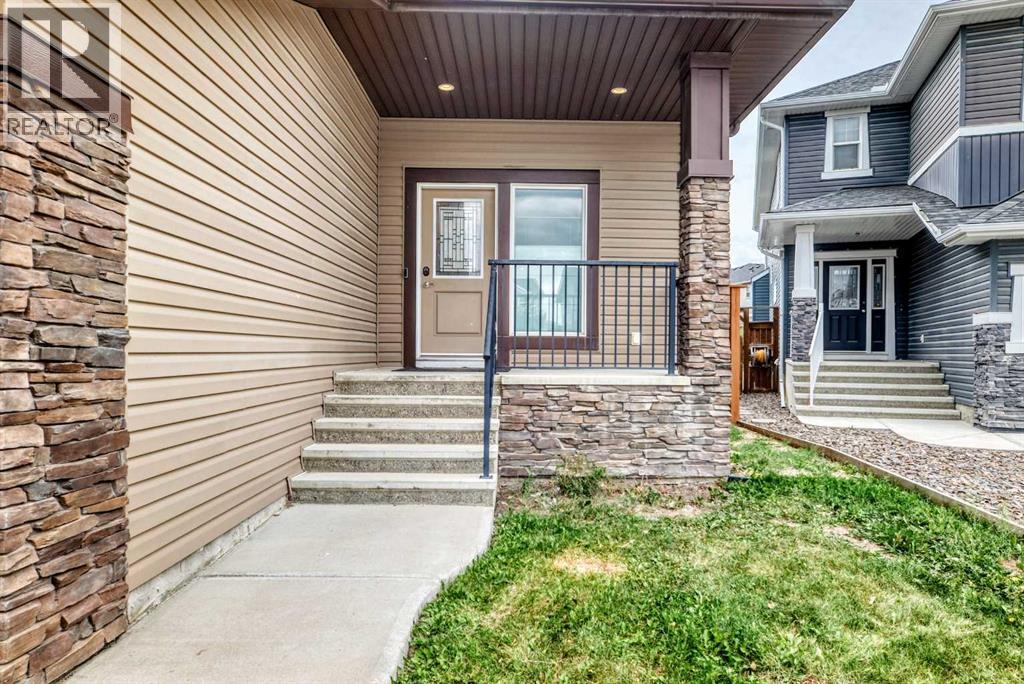 92 Evansfield Place NW, Evanston, Calgary photo 2
