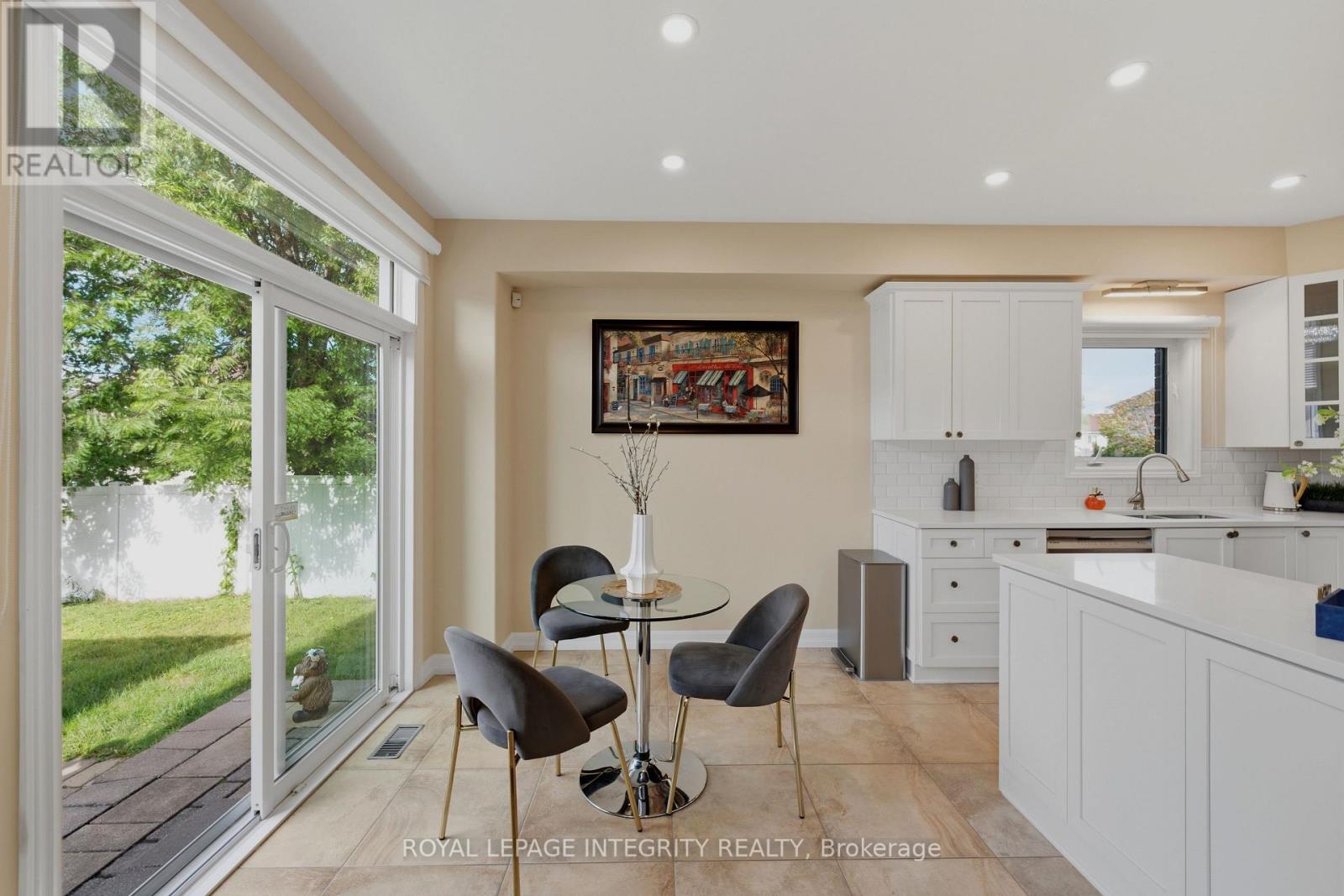 119 WOLISTON CRESCENT - Image 16