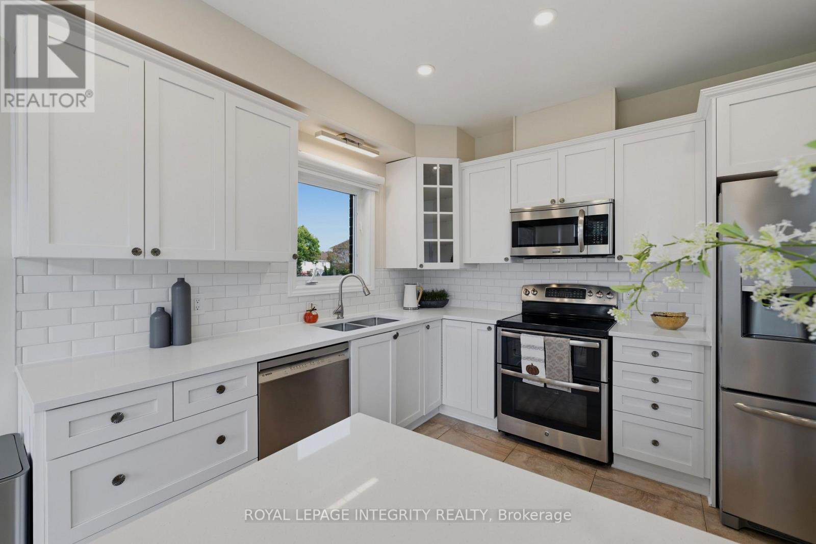 119 WOLISTON CRESCENT - Image 21