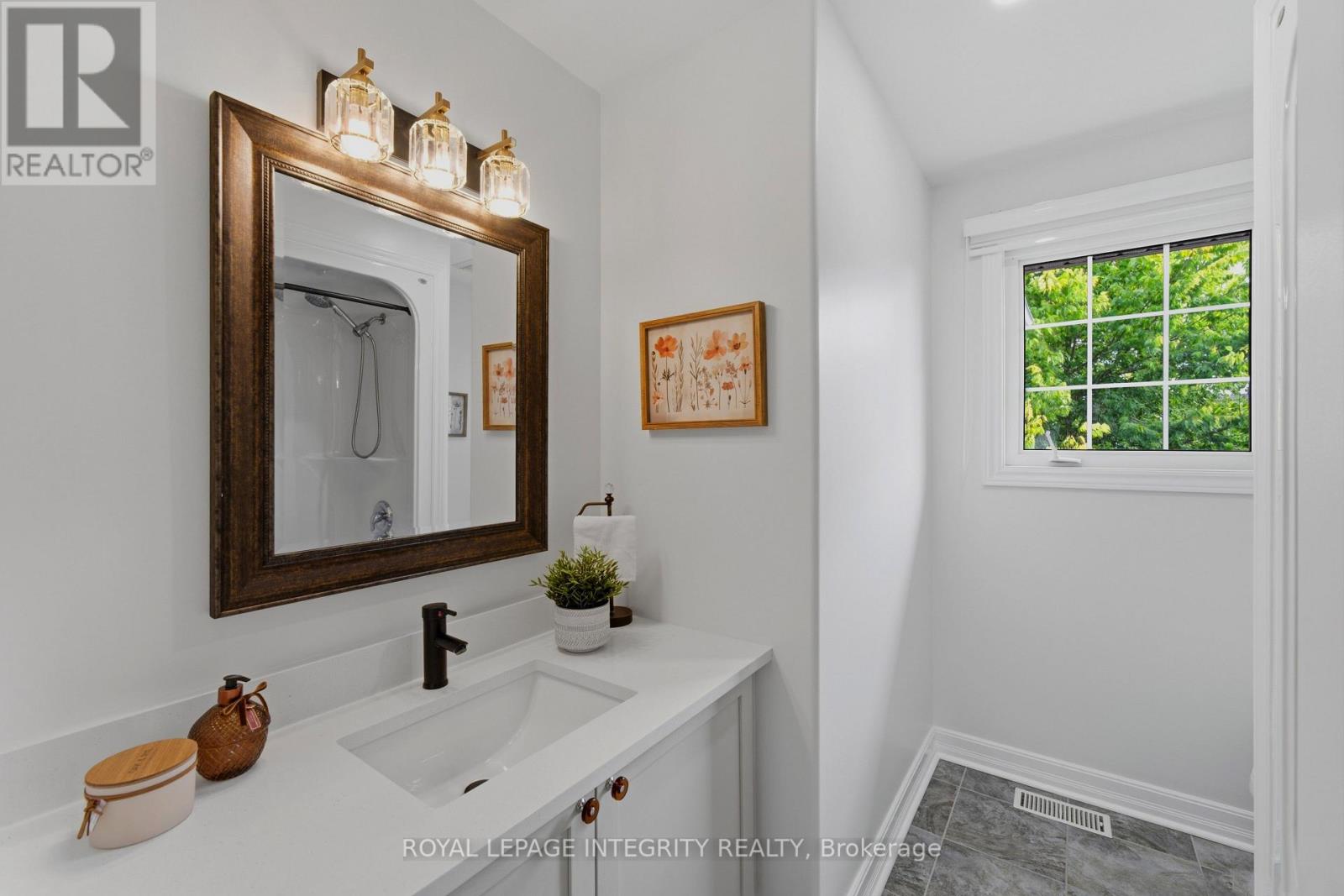119 WOLISTON CRESCENT - Image 34