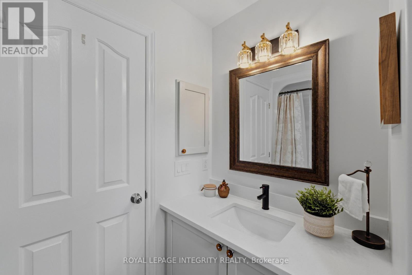 119 WOLISTON CRESCENT - Image 35