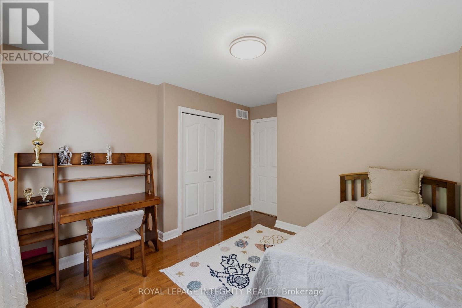 119 WOLISTON CRESCENT - Image 37