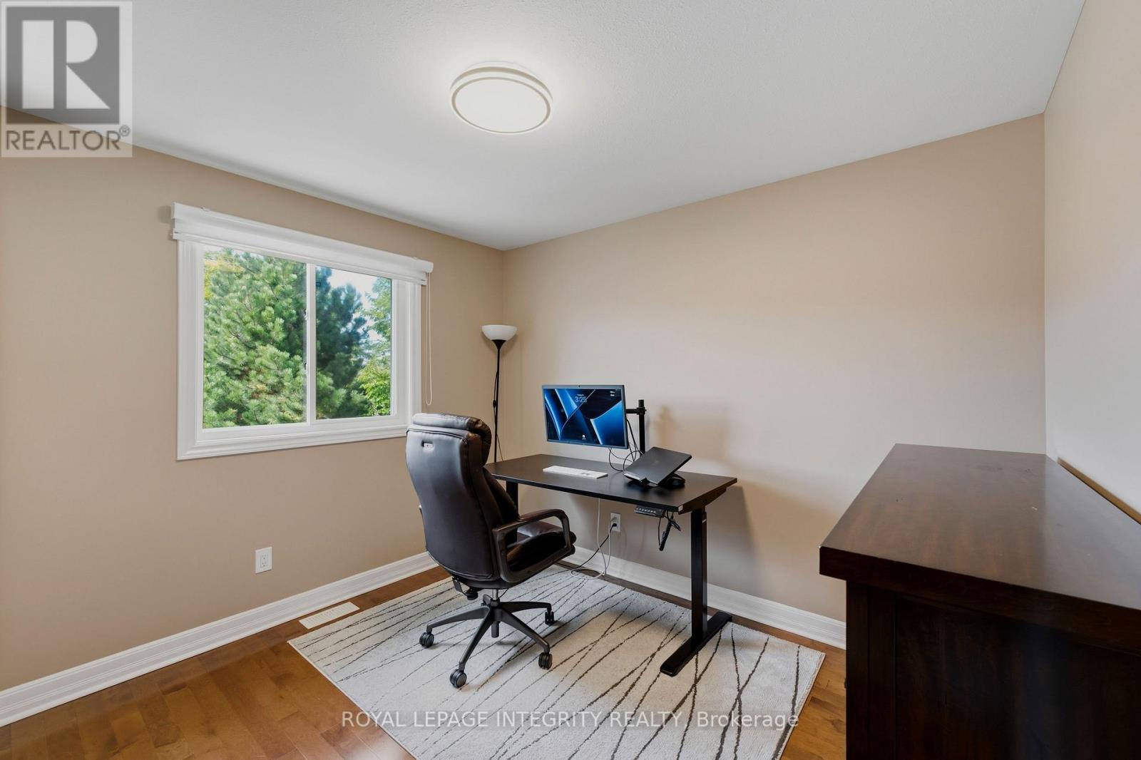 119 WOLISTON CRESCENT - Image 40