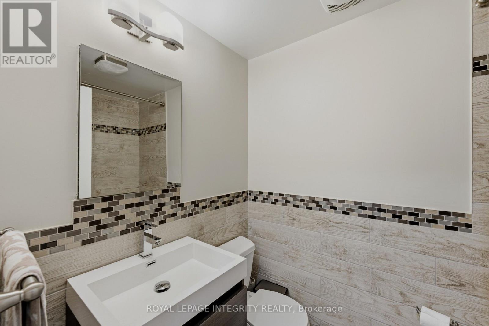119 WOLISTON CRESCENT - Image 44