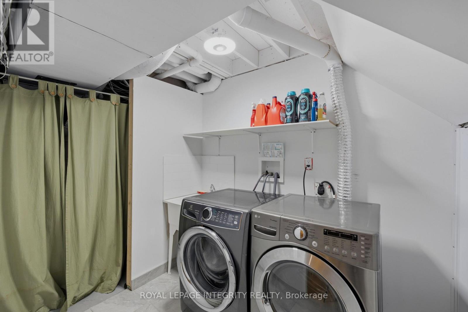 119 WOLISTON CRESCENT - Image 45