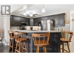 Kitchen - 97 Abbott Place, Pelham, ON L0S1E5 Photo 9