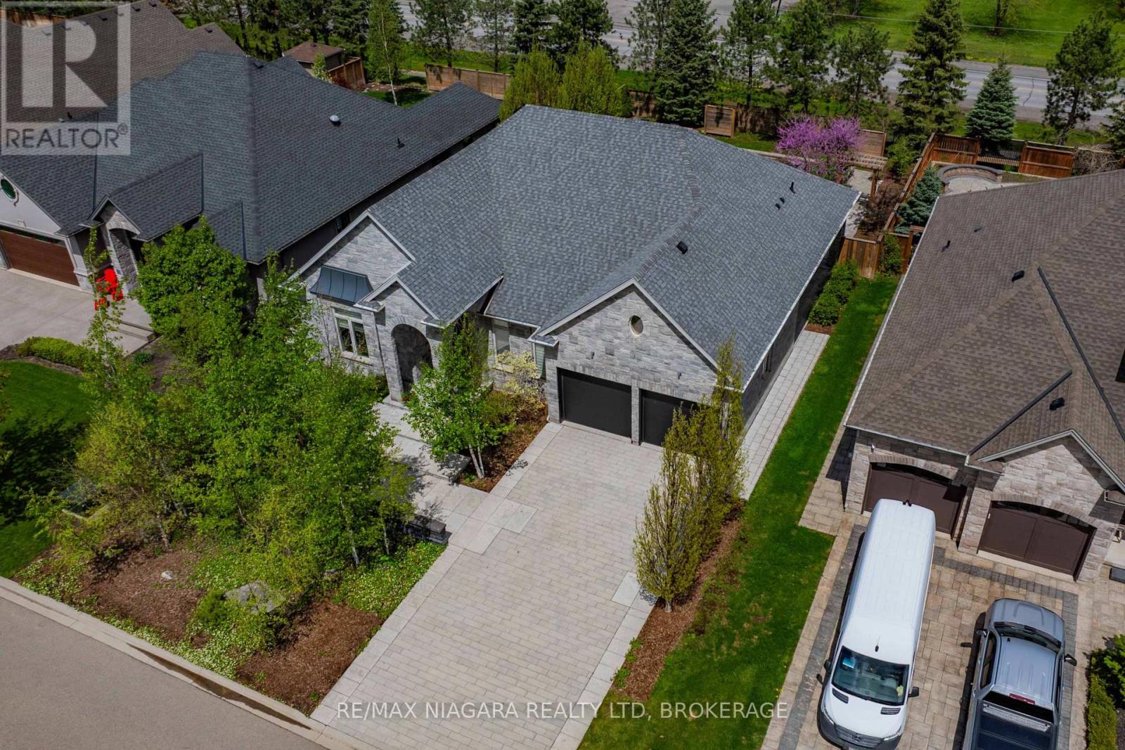 14 ANGELS DRIVE - 41
