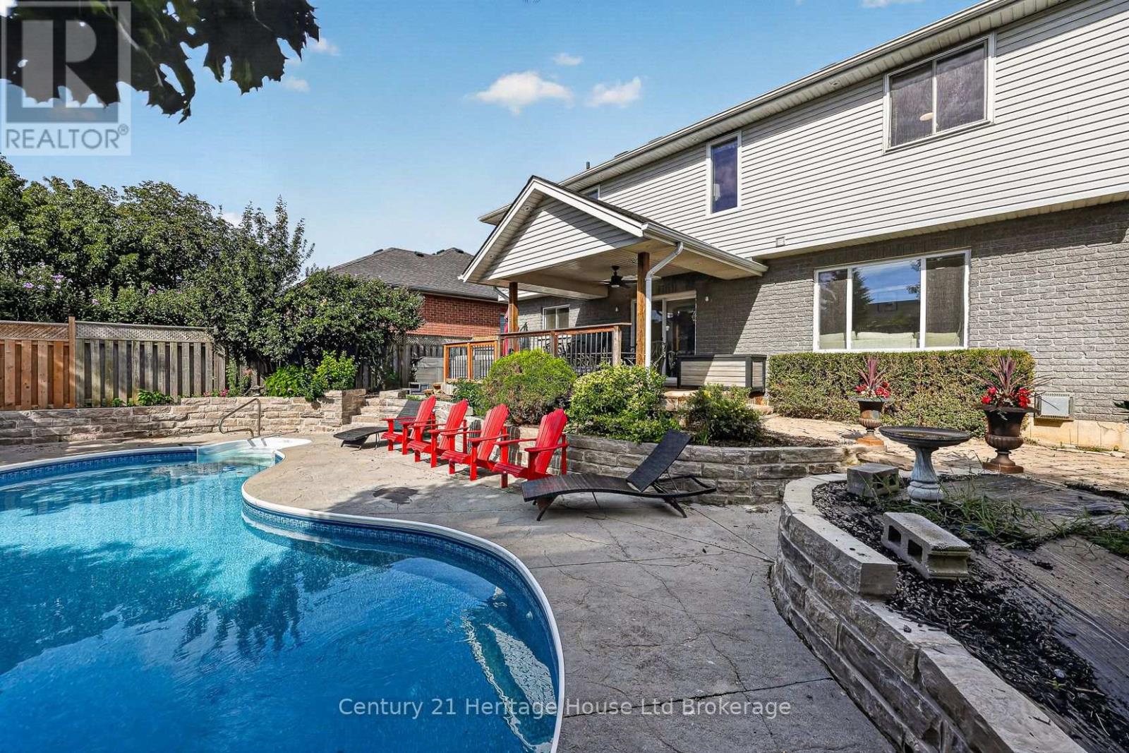 468 LAKEVIEW DRIVE - 10