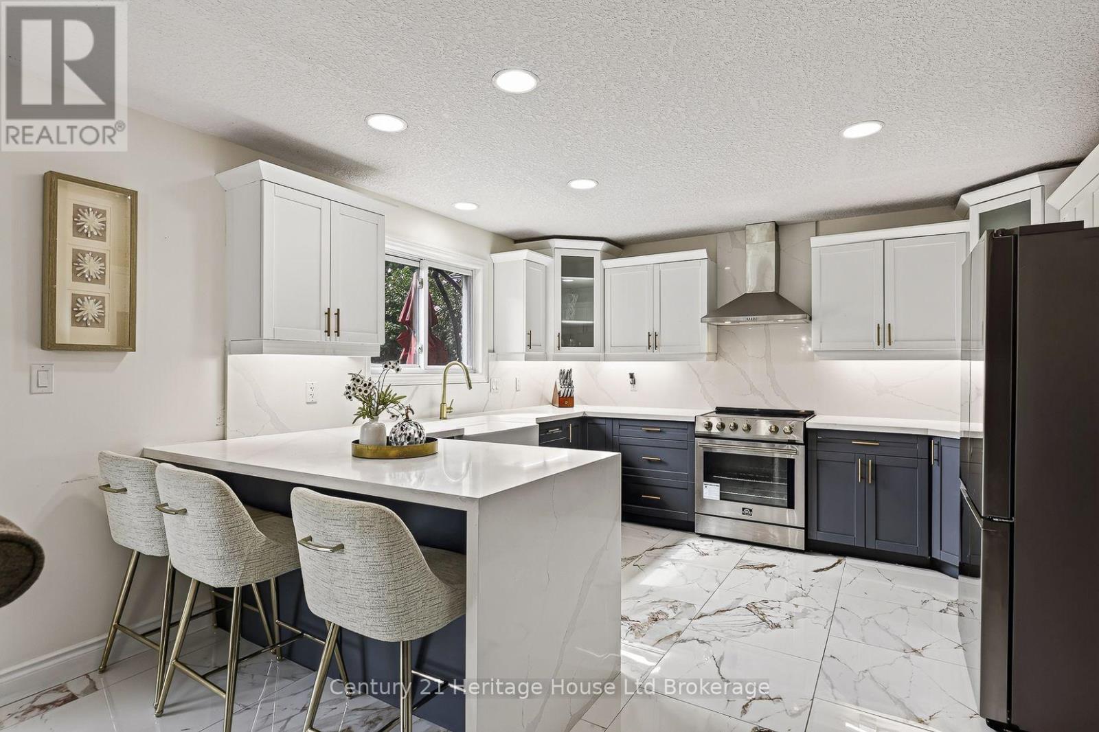 468 LAKEVIEW DRIVE - Image 26