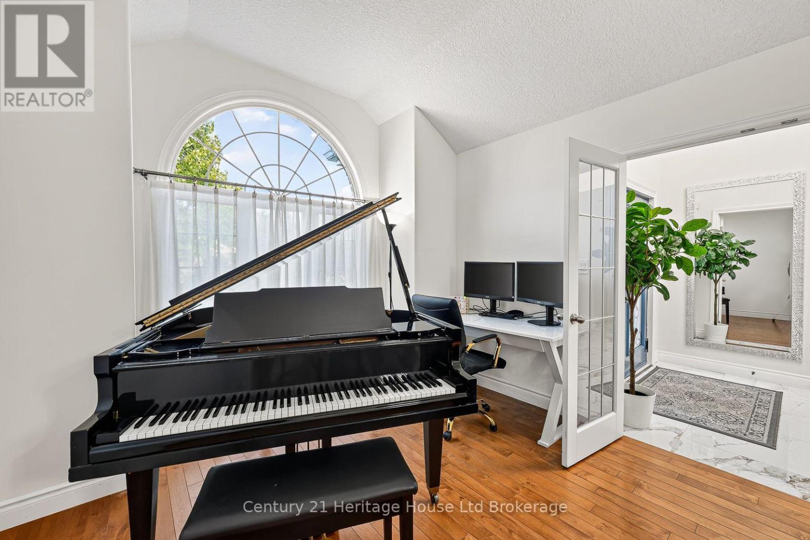 468 LAKEVIEW DRIVE - Image 34