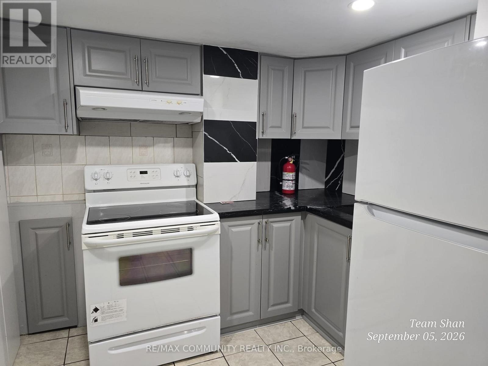 94 REED DRIVE, Ajax (Central) — photo 2