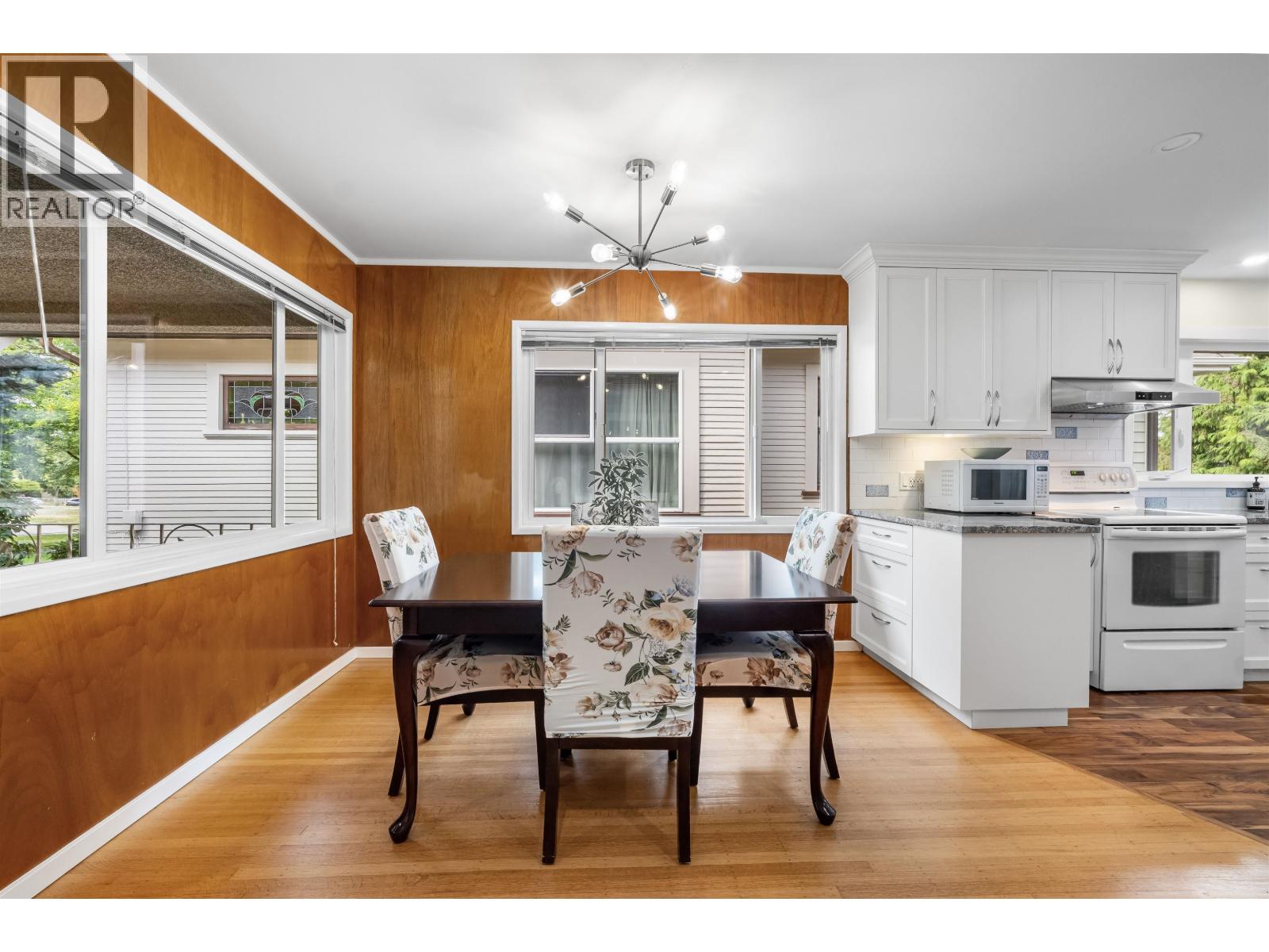 727 SECOND STREET, New Westminster — photo 6