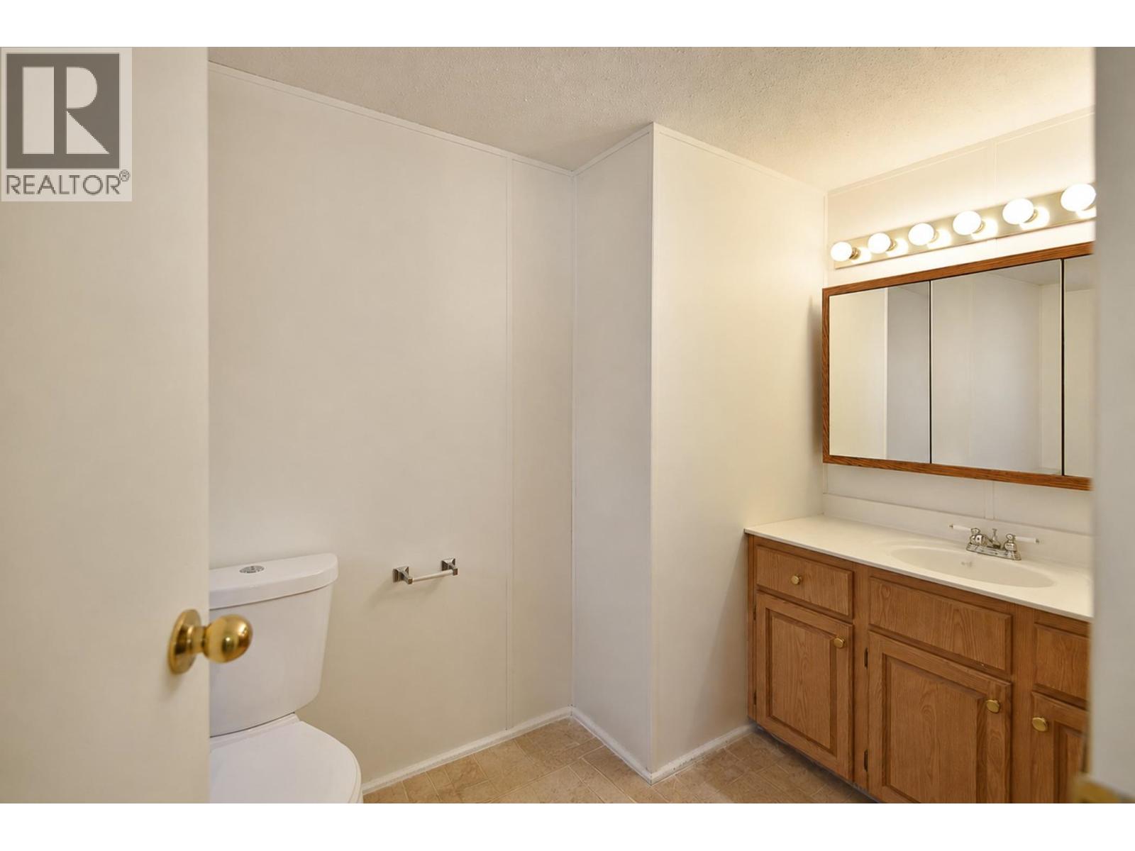 6217 BLIGH ROAD, Sechelt