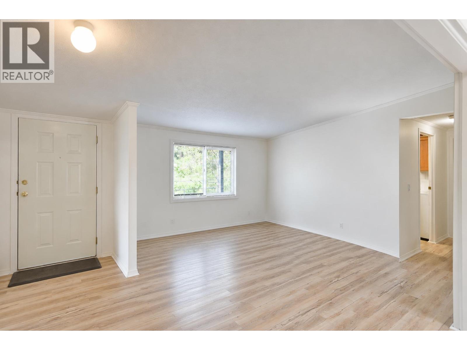6217 BLIGH ROAD, Sechelt