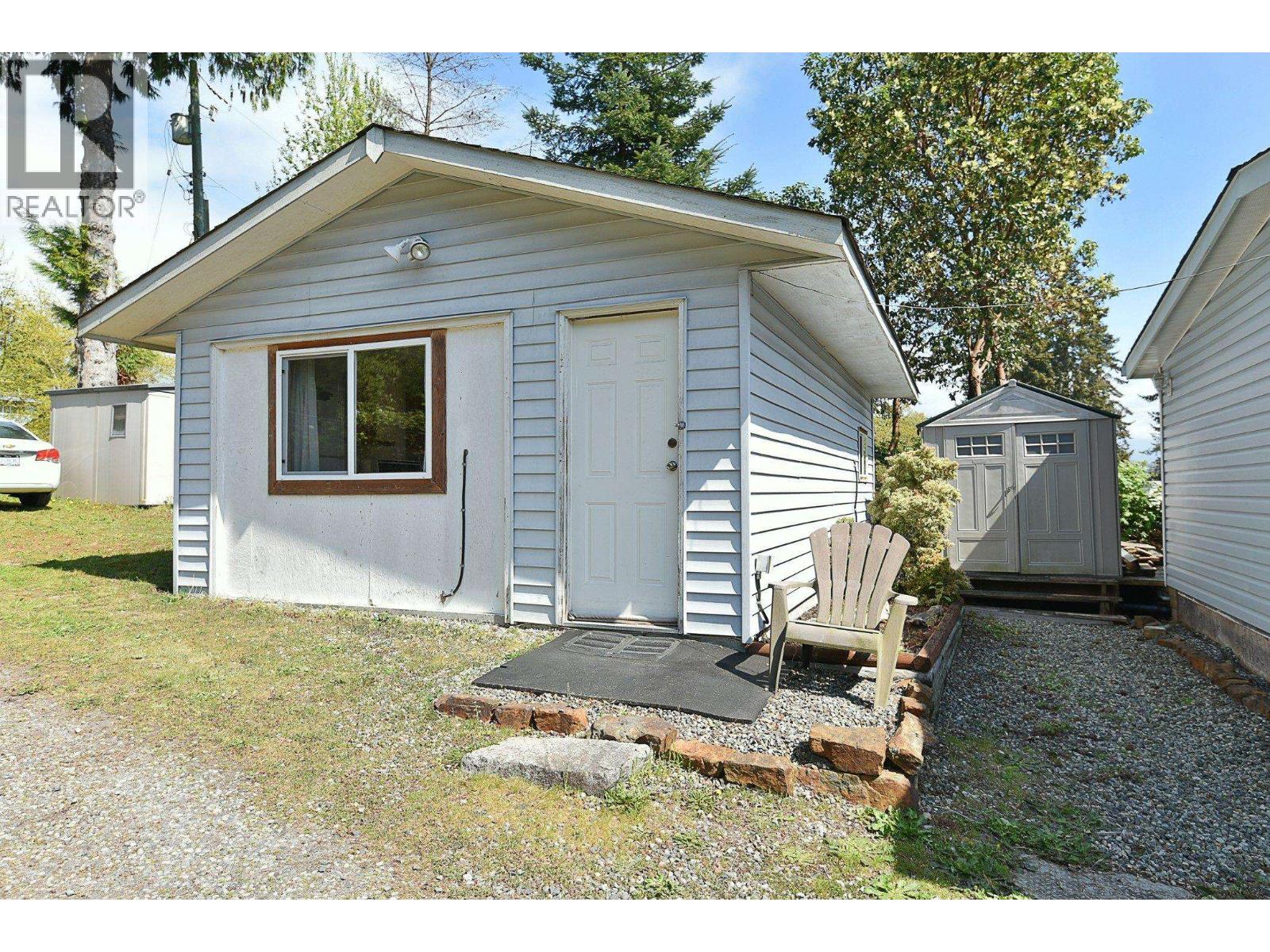 6217 BLIGH ROAD, Sechelt