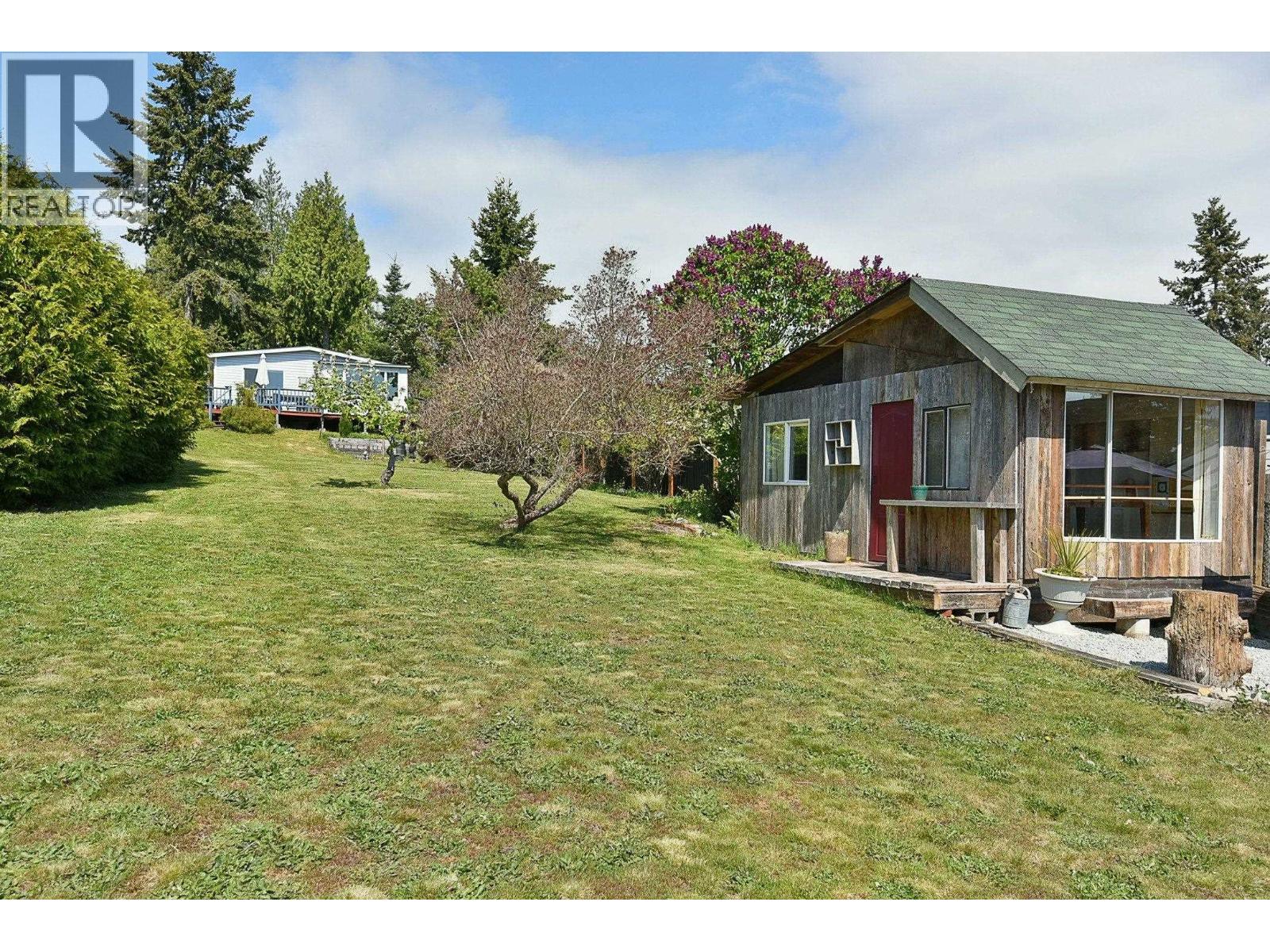 6217 BLIGH ROAD, Sechelt