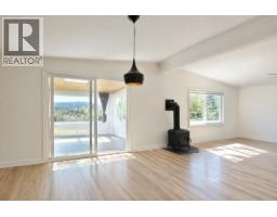 6217 Bligh Road, Sechelt, BC V7Z0M1 Photo 7