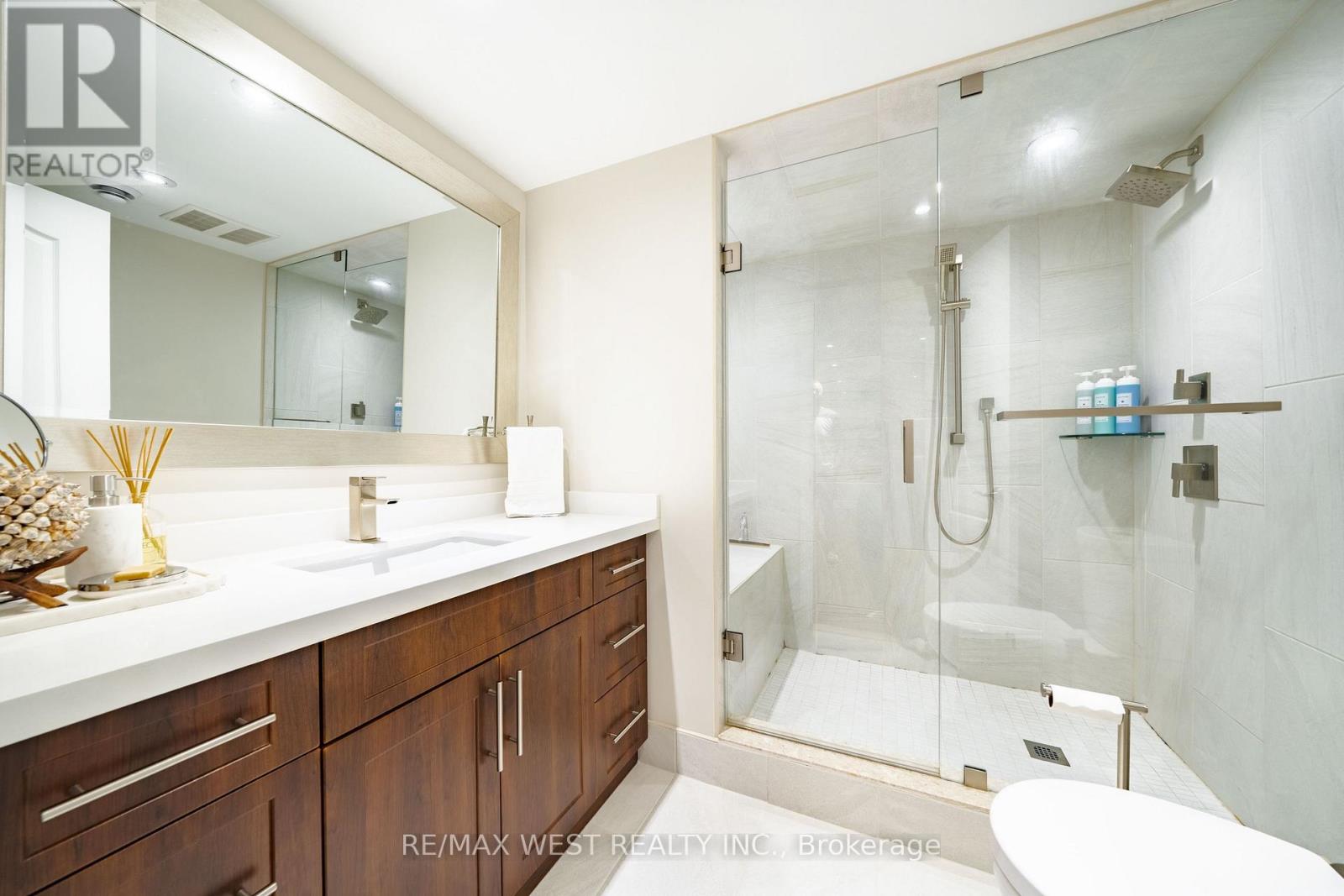40 SEQUOIA ROAD - 16