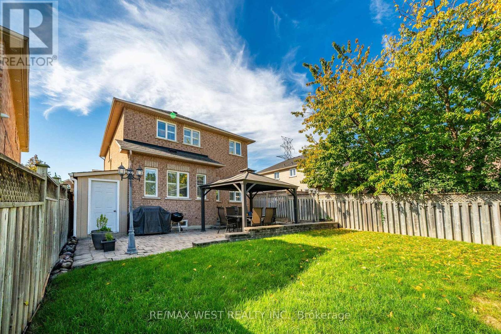 40 SEQUOIA ROAD - 17