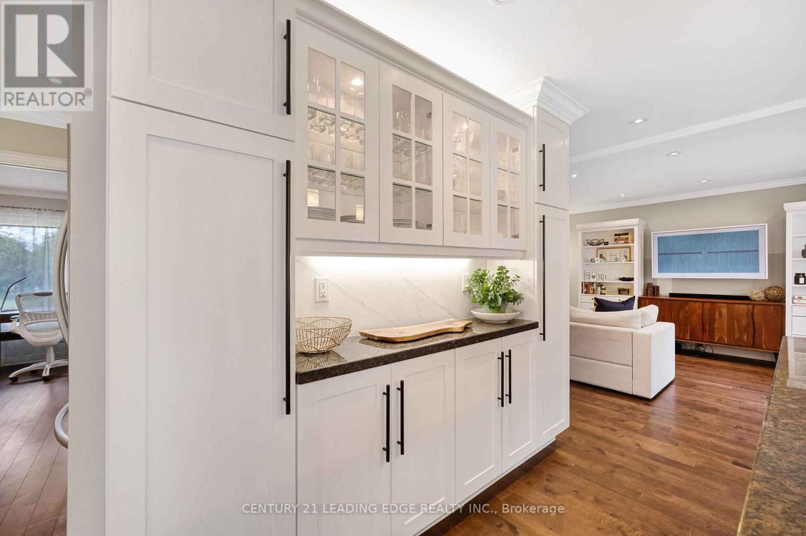 87 PERCY LANE - 15