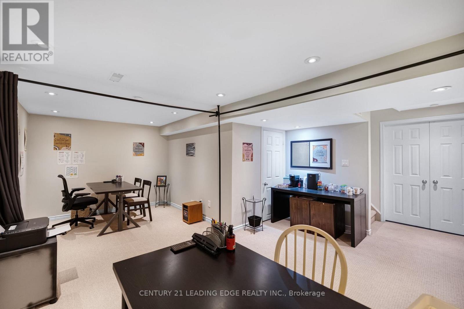 87 PERCY LANE - 30