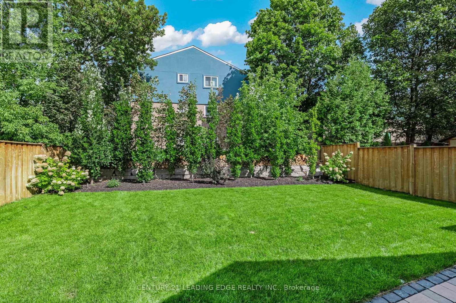 87 PERCY LANE - Image 36