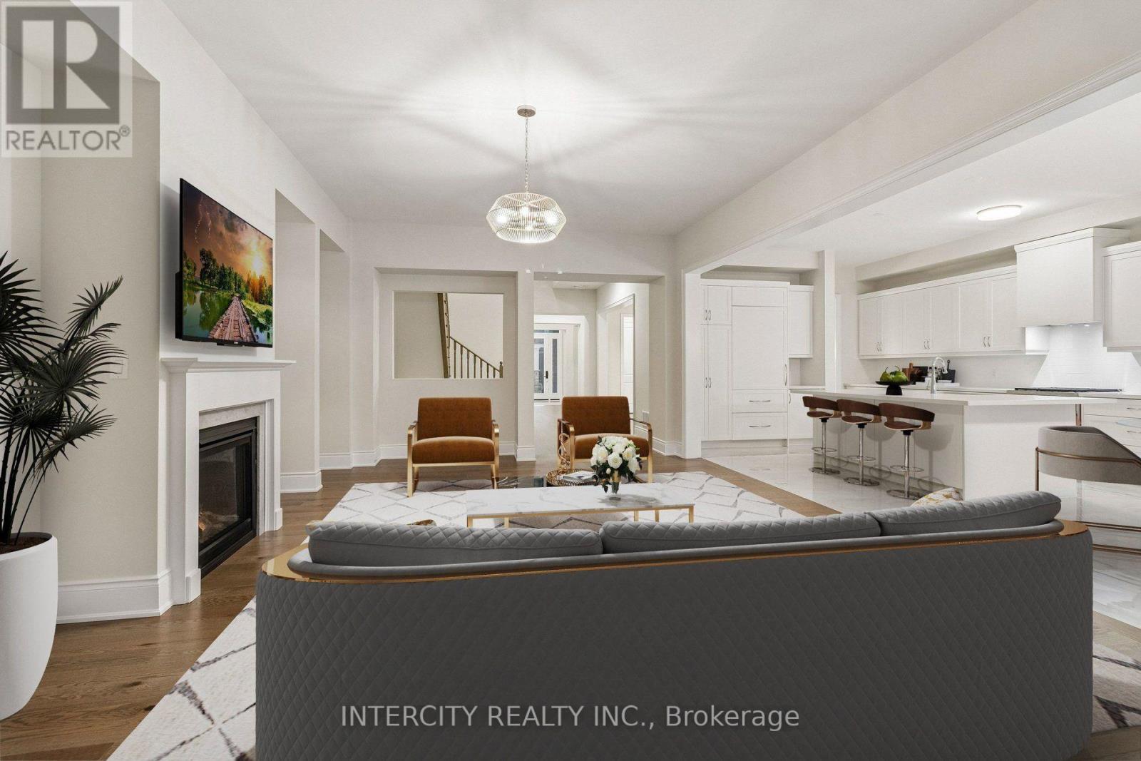 15 GARRIOCK HALL AVENUE - 10